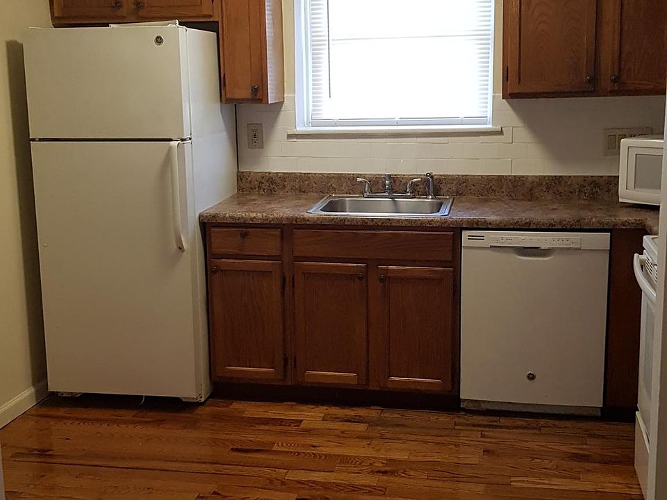 1st image of 332 Blake St #B6