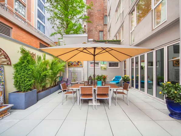 22 Renwick Street image 1 of 15