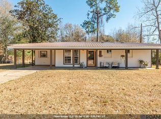 2120 S Woodcrest St, Denham Springs, LA 70726