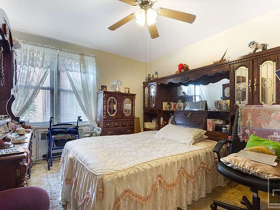 5th image of 22-87 Mott Ave APT 3A