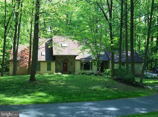 8 Beechwood Cir, Chadds Ford, PA 19317