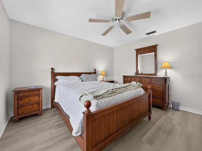 1222 Santos Pl — Photo 12