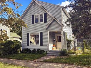 548 Fremont Ave NW, Grand Rapids, MI 49504