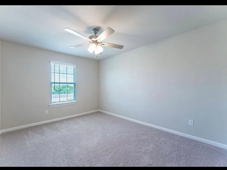 2969 Baneberry Ln — Photo 12