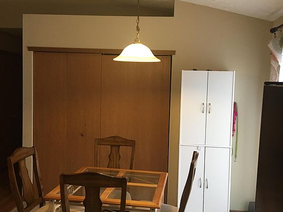 4th image of 1120 Mill Park Dr