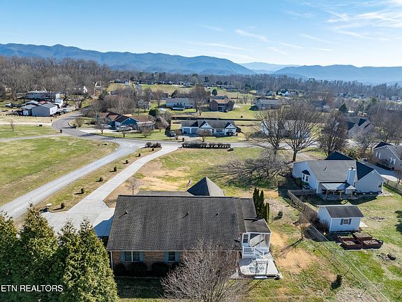 4th image of 4259 Paradise Hills Dr