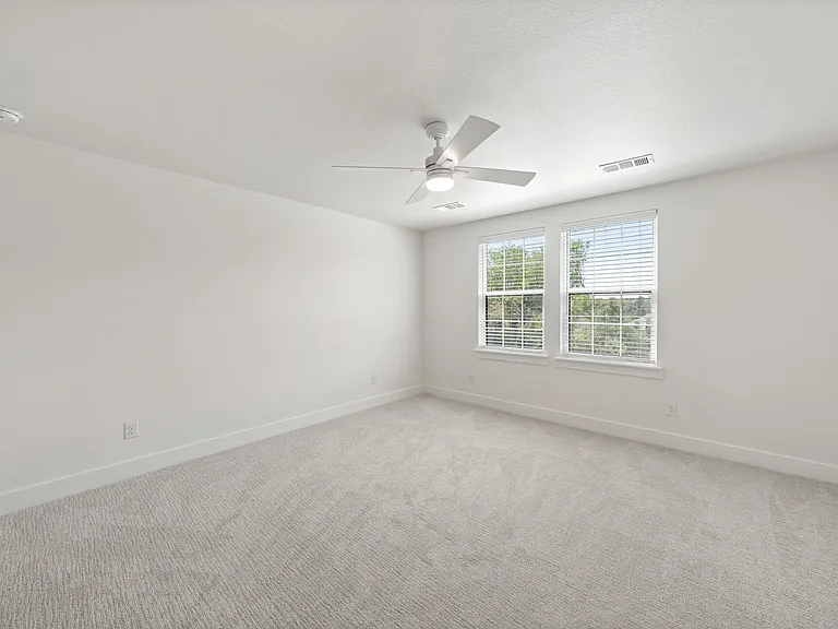 5811 S 31st St #104 — Photo 29