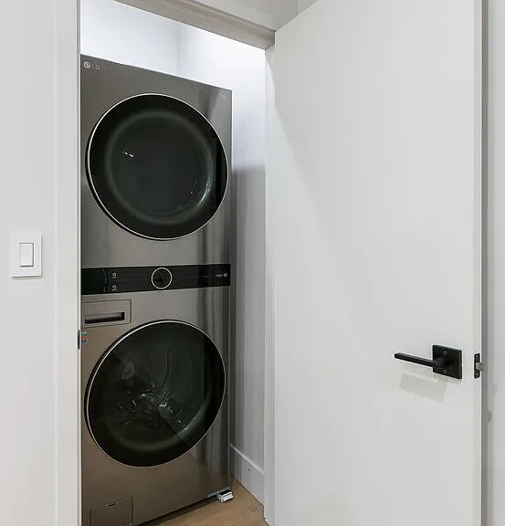 7229 Willoughby Ave #15 — Photo 11