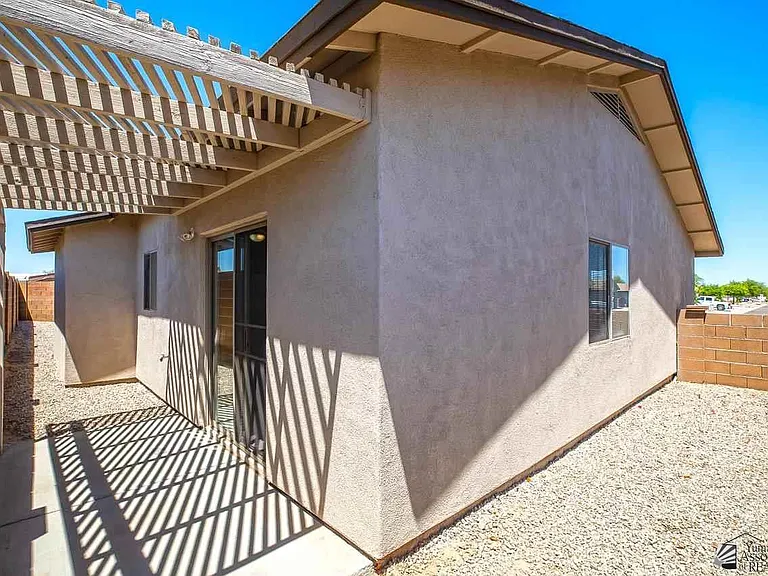 10490 S Typhoon Ave — Photo 18