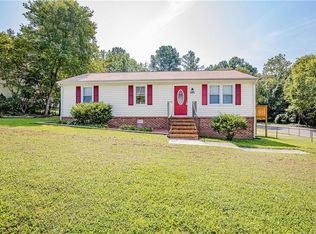 3413 South St, Chester, VA 23831