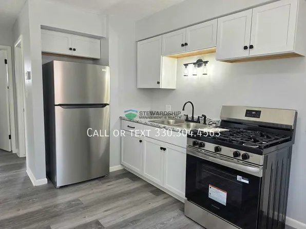 2555 Edwin Ave #2555, Akron, OH 44314