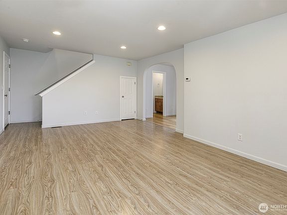 2nd image of 11911 54th Drive NE