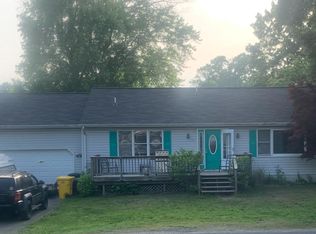 4900 Thomas Dr, Shady Side, MD 20764