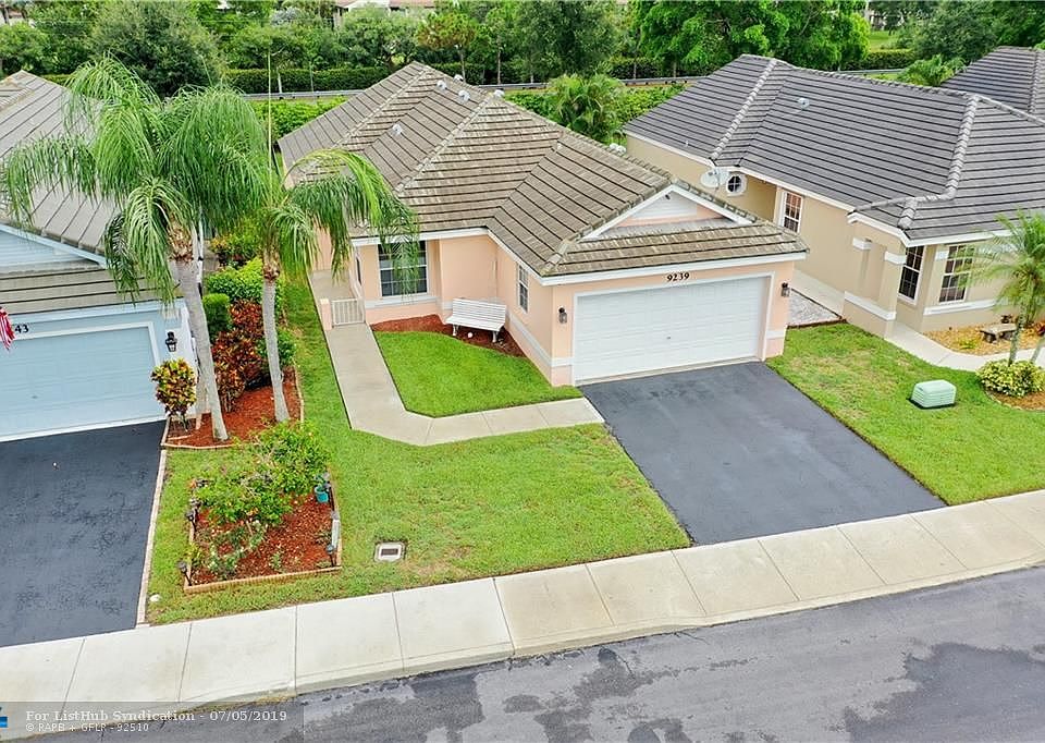 1st image of 9239 Arborwood Cir