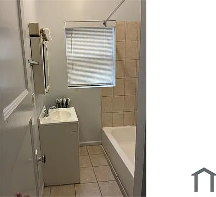 4501 S Michigan Ave — Photo 5