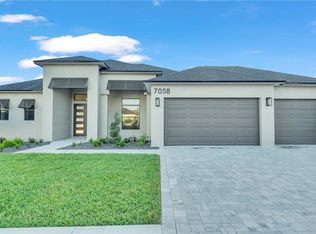 7058 Bentridge Dr, Lakeland, FL 33813