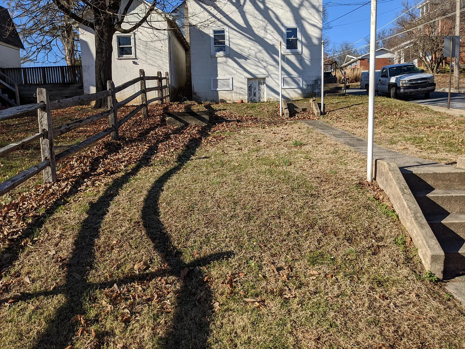 1855 N Main St — Photo 3