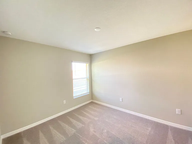 12257 SE 100th Ave — Photo 9