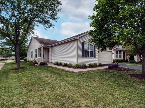 21215 Brush Lake Ct, Crest Hill, IL 60403
