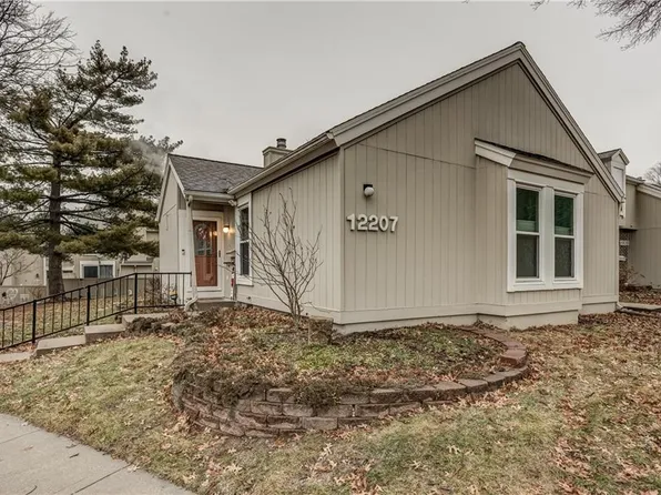 12207 W 79th Ter, Lenexa, KS 66215