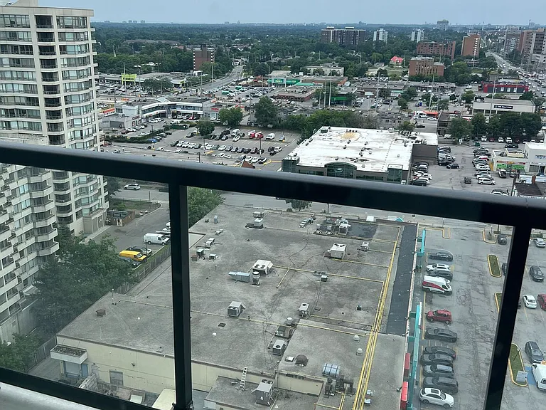 86 Dundas St E #1516 — Photo 15