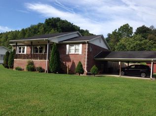 21 Barker Branch Rd, West Liberty, KY 41472