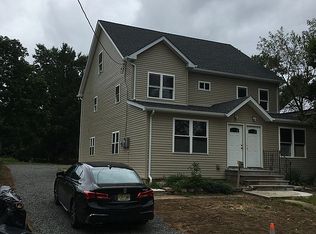 25 Park Ave, Englishtown, NJ 07726