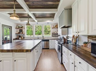 1833 Preacher Holt Rd, Mount Pleasant, TN 38474