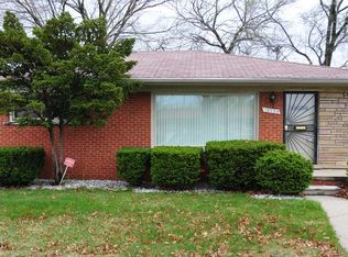 12720 Sterling Ct, Oak Park, MI 48237