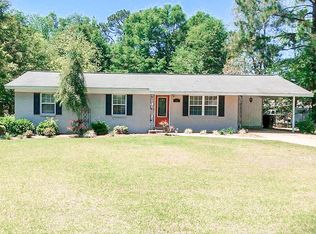 111 N Lincoln St, Geneva, AL 36340