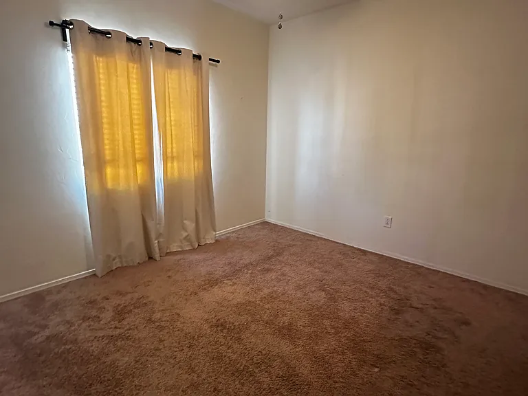 4150 N Thurston Ln #100 — Photo 12