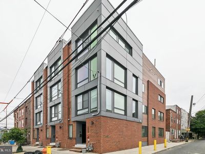 1020 S 8th St, Philadelphia, PA, 19147