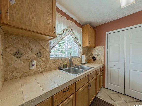 4th image of 503 Mahota Dr