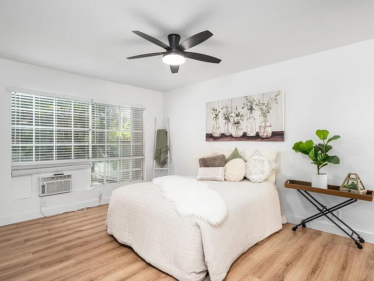 306 Mananai Pl #4D — Photo 2