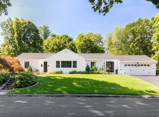 6 Montview Rd, Chelmsford, MA 01824