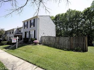 9179 Forest Breeze Ct, Springfield, VA 22152
