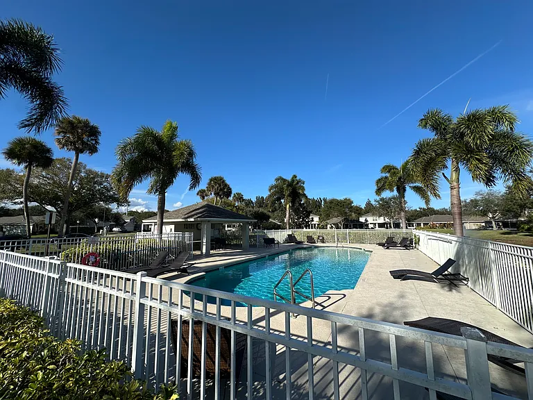 2529 12th Sq SW — Photo 48