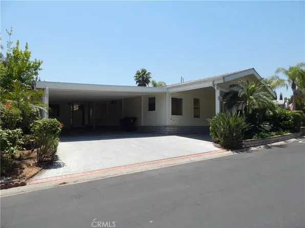4040 Piedmont Dr Space 279, Highland, CA 92346