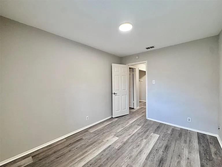 2110 Blue Meadow Dr #A — Photo 22