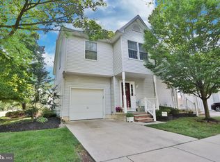 2 Holly Glen Dr, Pitman, NJ 08071