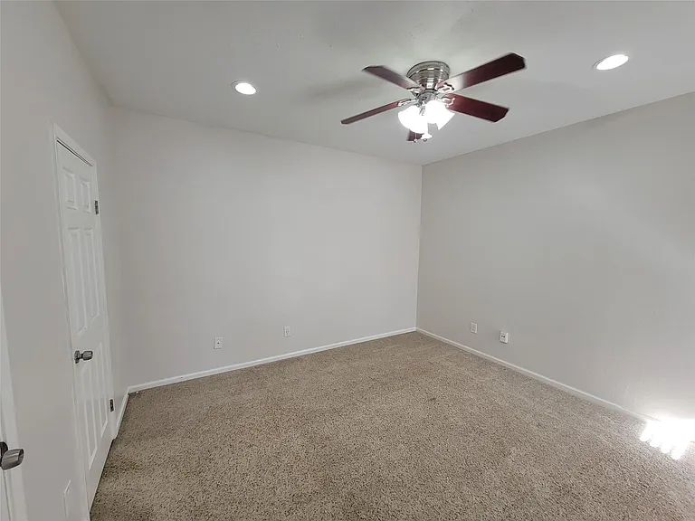 2025 Augusta Dr #303 — Photo 13