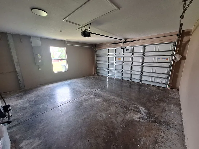 1220 Waycross St — Photo 30