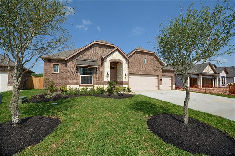 1st image of 25407 Fleming Lodge Ln