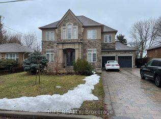 48 Transwell Ave, Toronto, ON M2R2J8