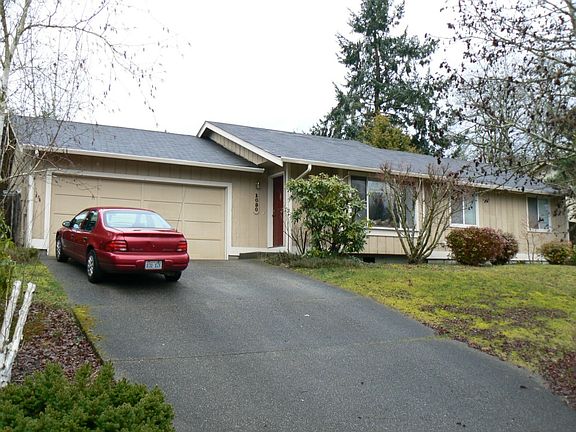 2nd image of 1030 SE Rockcress Ct