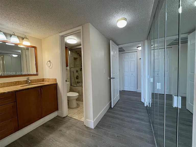 9471 Evergreen Pl #401 — Photo 21