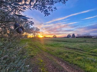 7398 Warren Rd, Valley Springs, CA 95252