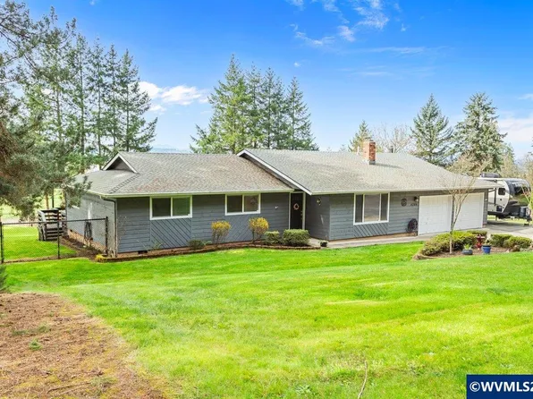 4366 NW Oak Grove Dr, Albany, OR 97321