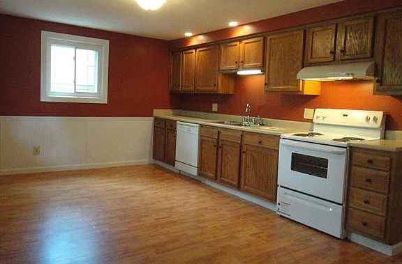 Updated kitchen with dishwasher and brand new range w/ hood!
