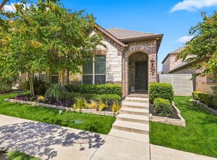904 Boardwalk Way, Argyle, TX 76226